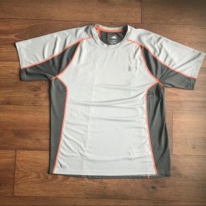 The North Face Mens Vapor Wick Shirt Gray Orange L
